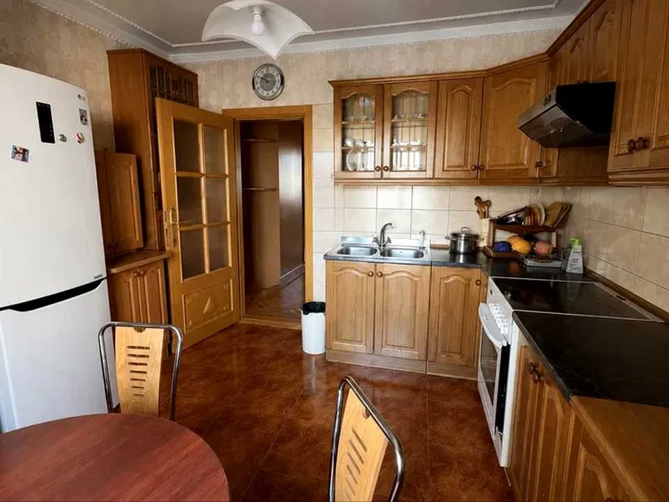 Квартира. Киев, улица Оресты Васкула