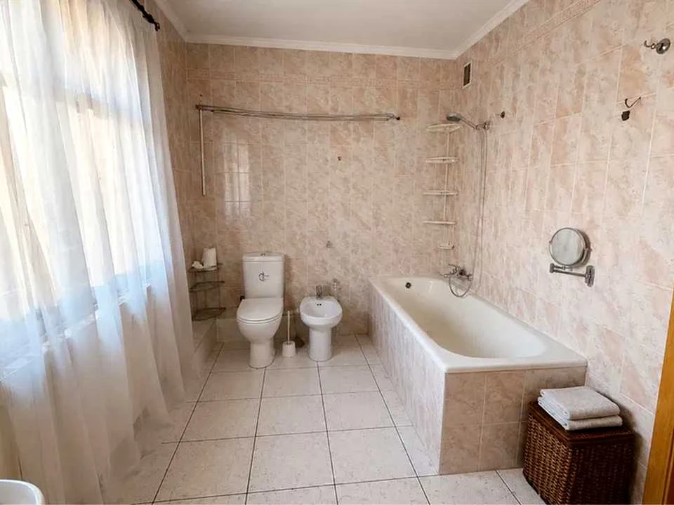 Квартира. Киев, улица Оресты Васкула