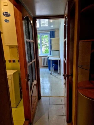 Продажа 3-комнатной квартиры по улице Калиновая 82.