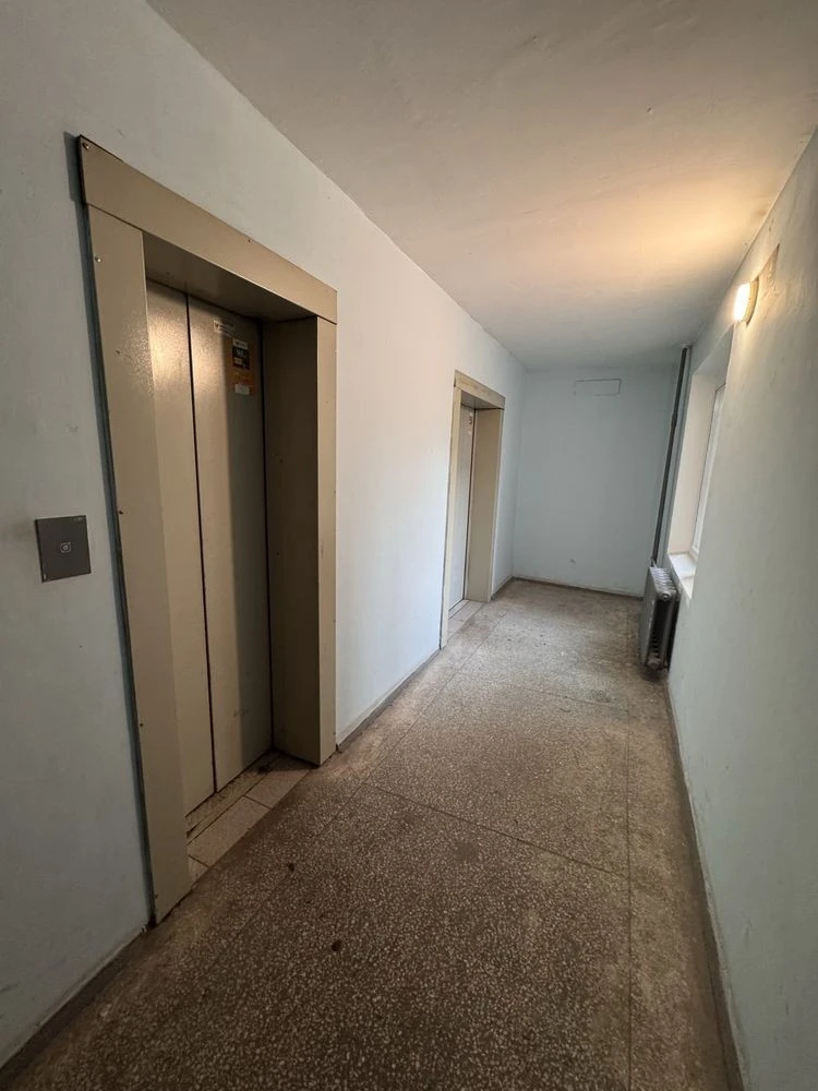 Sale of a 2-room apartment, 70 sq. m. in Troeshchyna