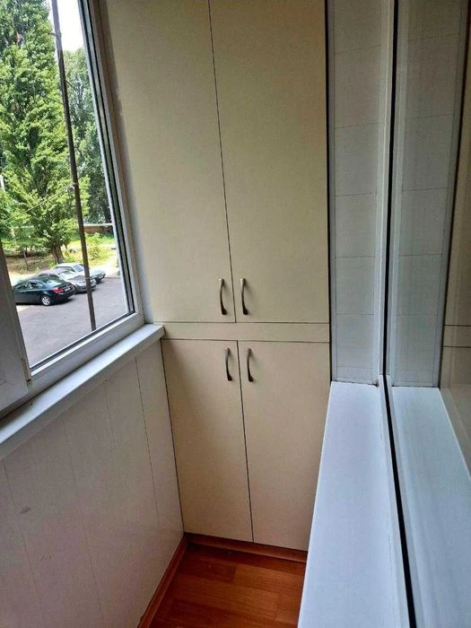 Продажа 3-комнатной квартиры по улице Калиновая 82.