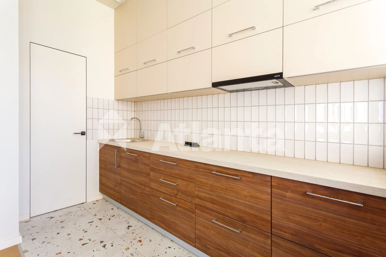 3-bedroom apartment near the center | Designer renovation in "Console" residential complex