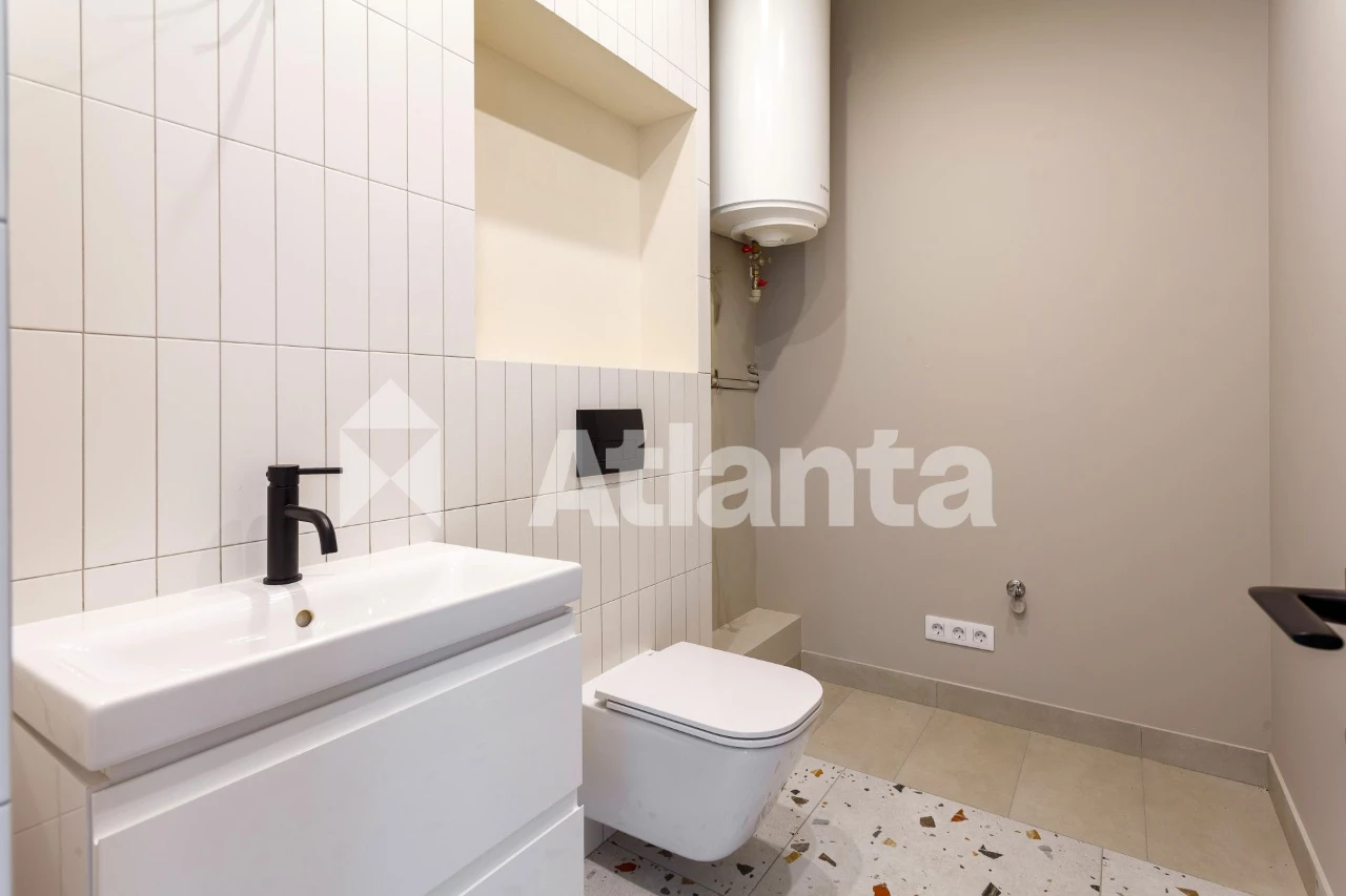 3-bedroom apartment near the center | Designer renovation in "Console" residential complex