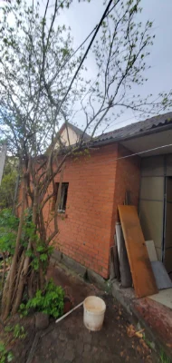 For sale house at Zernovaya Street 33
