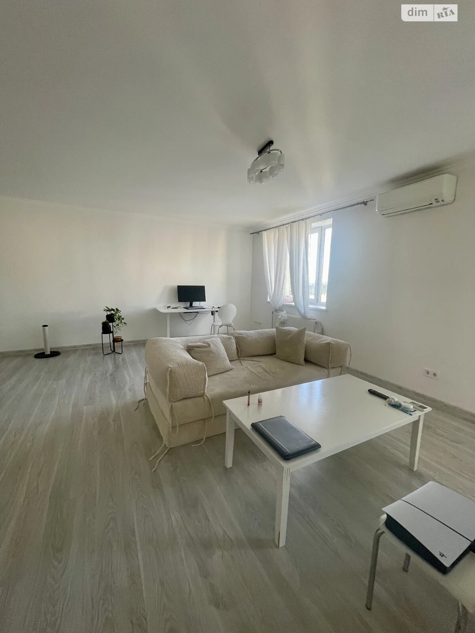Apartment for Sale in Pavlivka