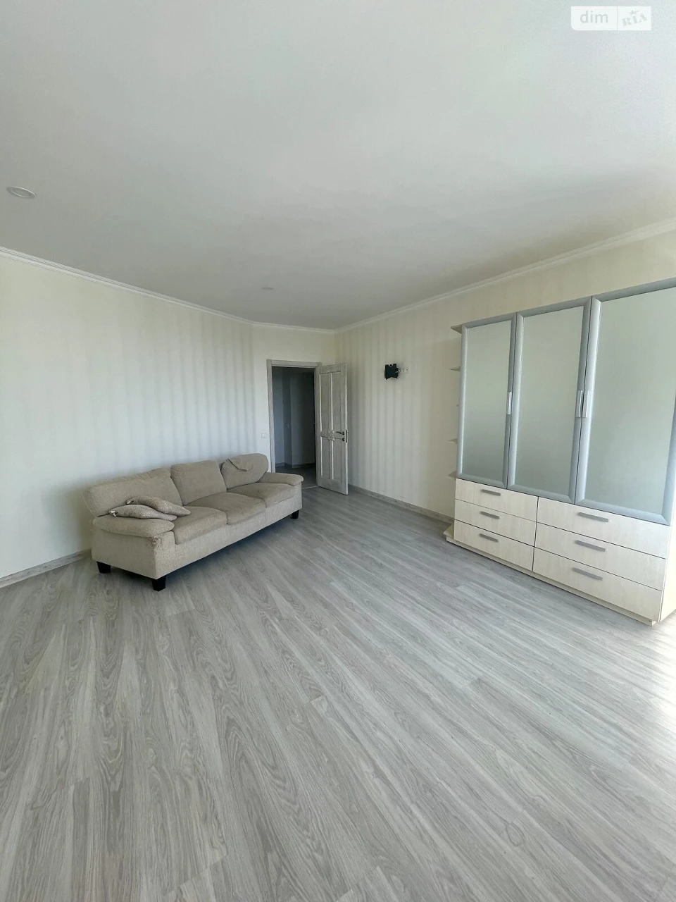 Apartment for Sale in Pavlivka