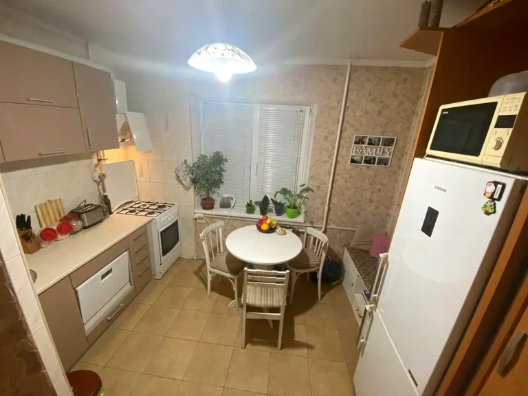 Rent 1-bedroom apartment 34.5 sq m, 2nd floor