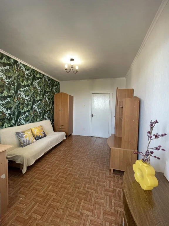 Sale of a 2-room apartment at Bayda Vyshnevytsky Street 1 (near Vyshhoro Street)