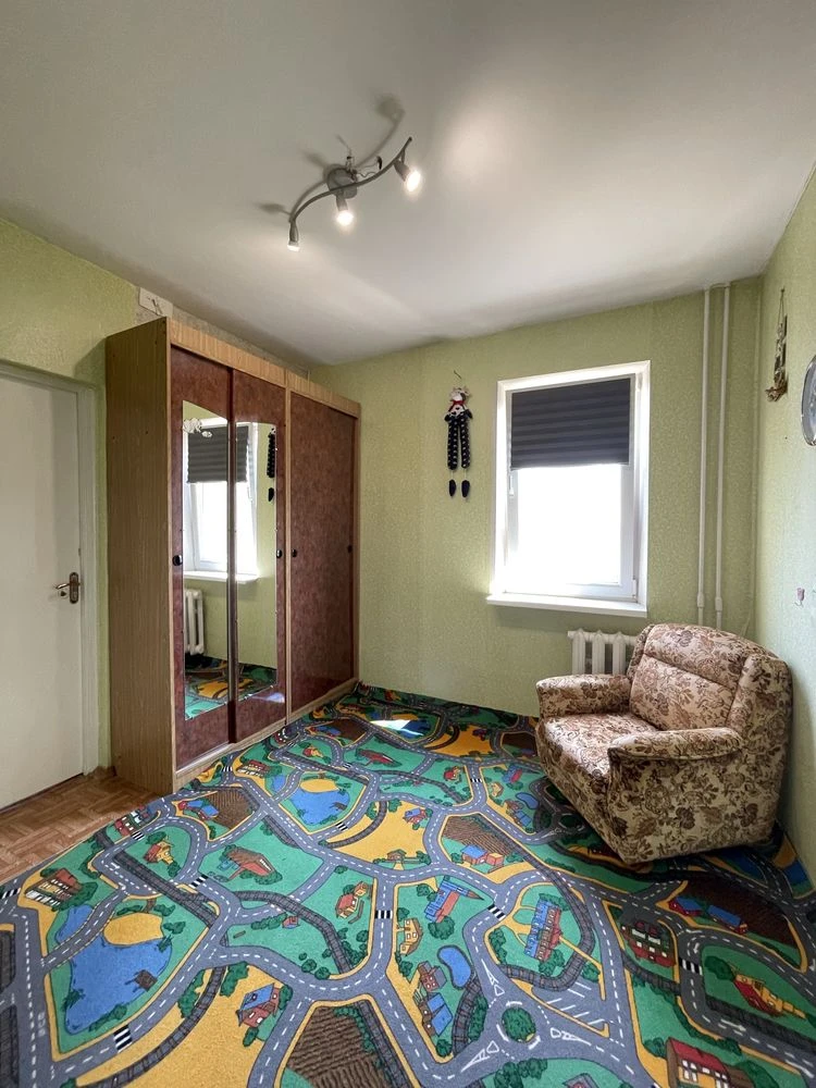 Sale of a 2-room apartment at Bayda Vyshnevytsky Street 1 (near Vyshhoro Street)