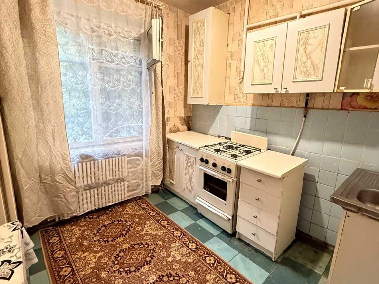 Apartment. Dnipro, Panikakh st.