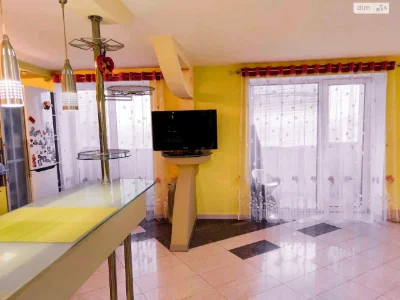 Long-Term Rental - Spacious Apartment in the Center
