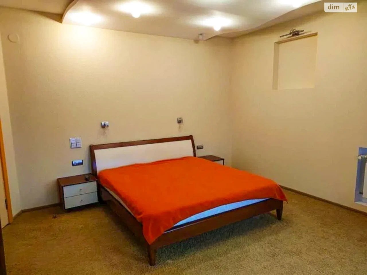 Long-Term Rental - Spacious Apartment in the Center