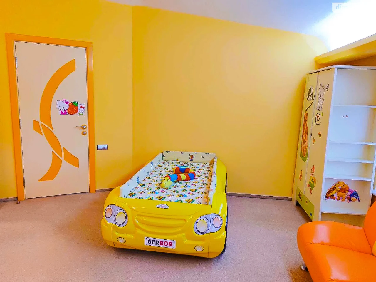Long-Term Rental - Spacious Apartment in the Center