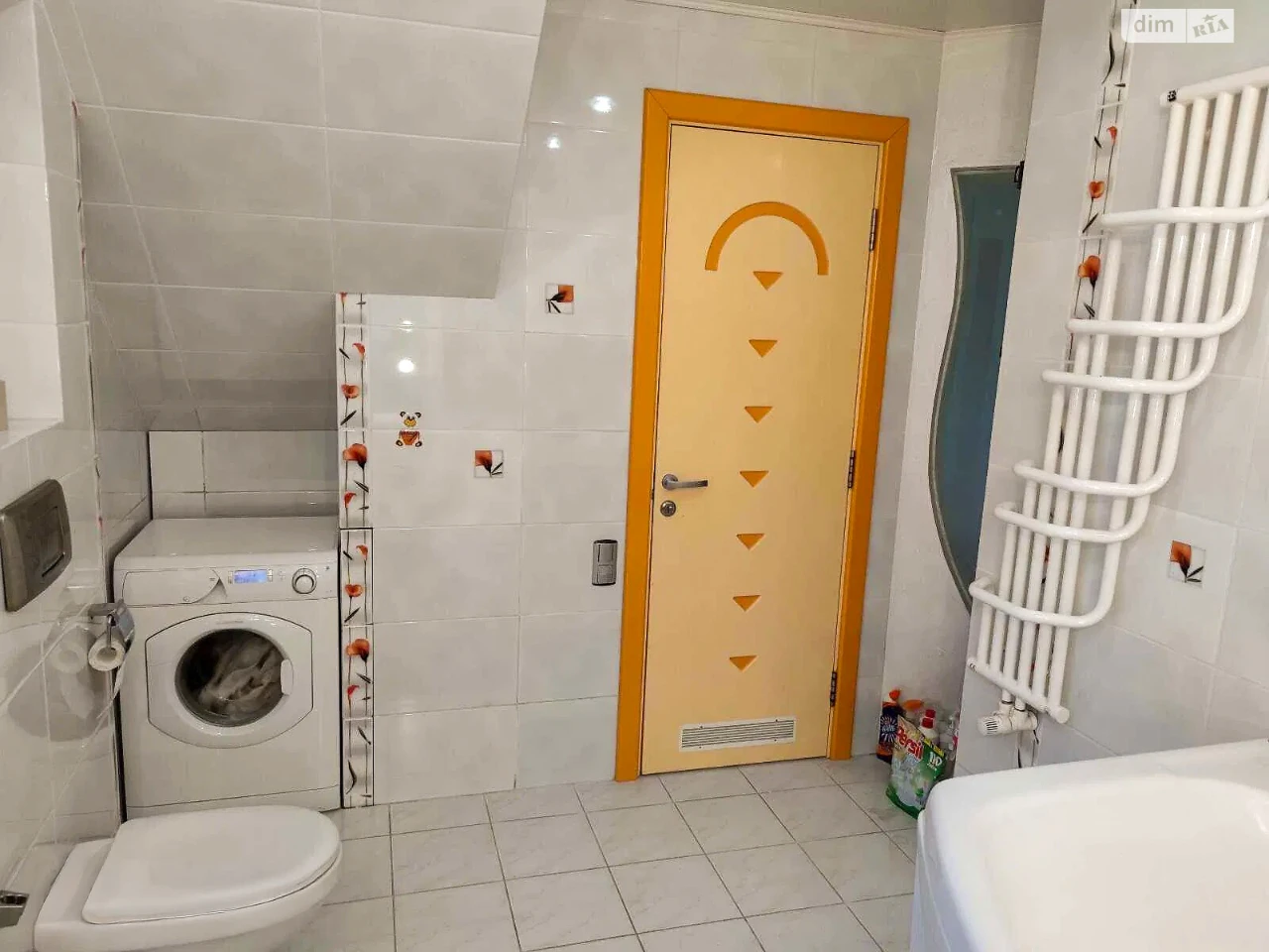 Long-Term Rental - Spacious Apartment in the Center