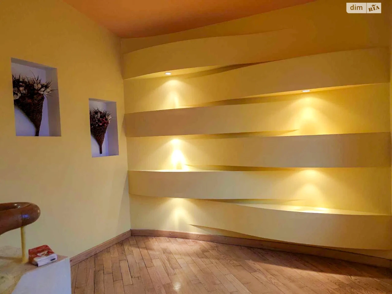 Long-Term Rental - Spacious Apartment in the Center