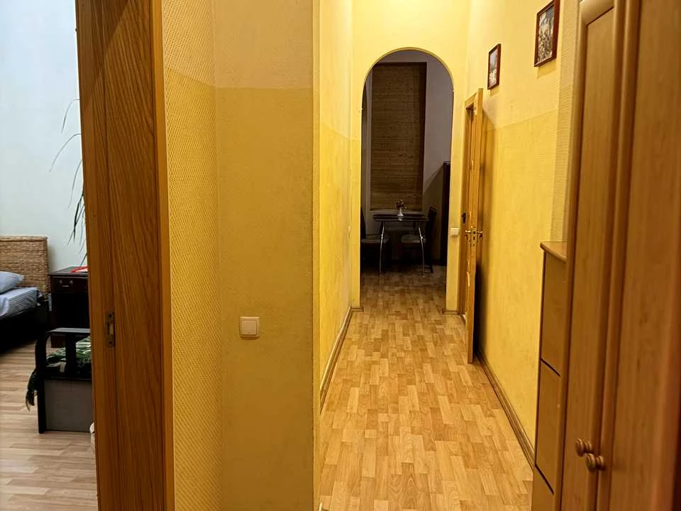Квартира. Киев, Евгена Чикаленка ул.