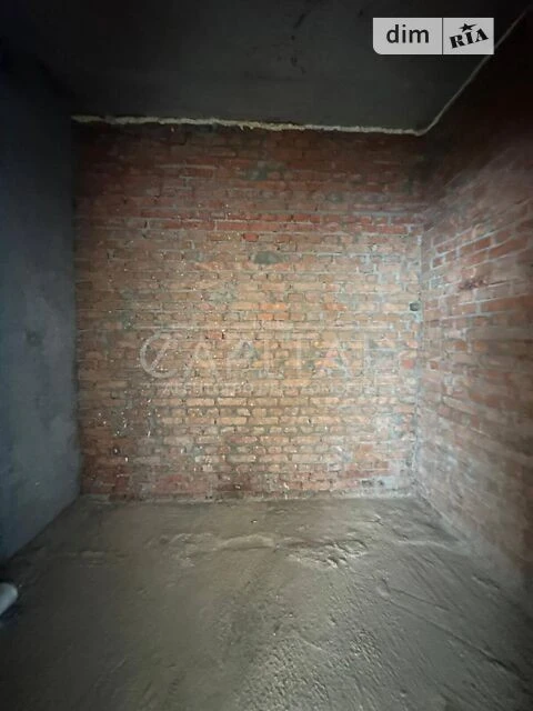 For sale 2-room apartment 57 sq. m. on Truskavetska Street 10 • ID 346
