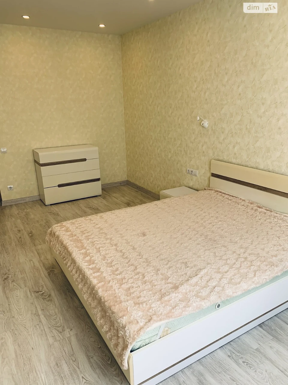 Long-Term Rental Apartment, Теремки-2