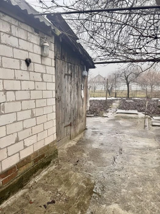 Right bank house for sale