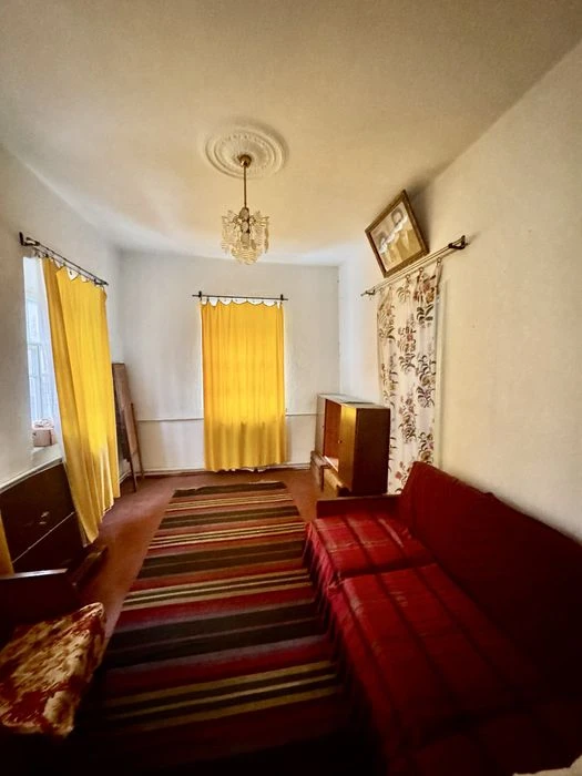 Right bank house for sale
