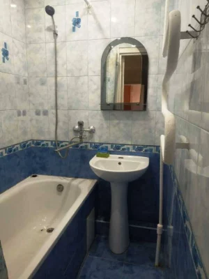 For Sale: 2-bedroom apartment, Kyiv, Kotsarevsky Blvd, 8