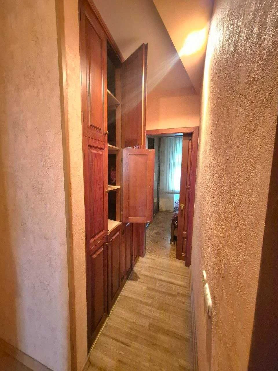 ГАЗ, ТЭЦ, Низкий этаж , Высотка ,  Центр рядом