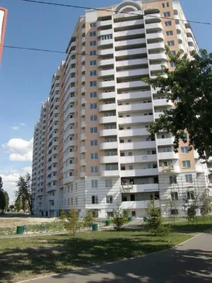 For sale: 2-room apartment, 76 m², Boryspilska St., 6