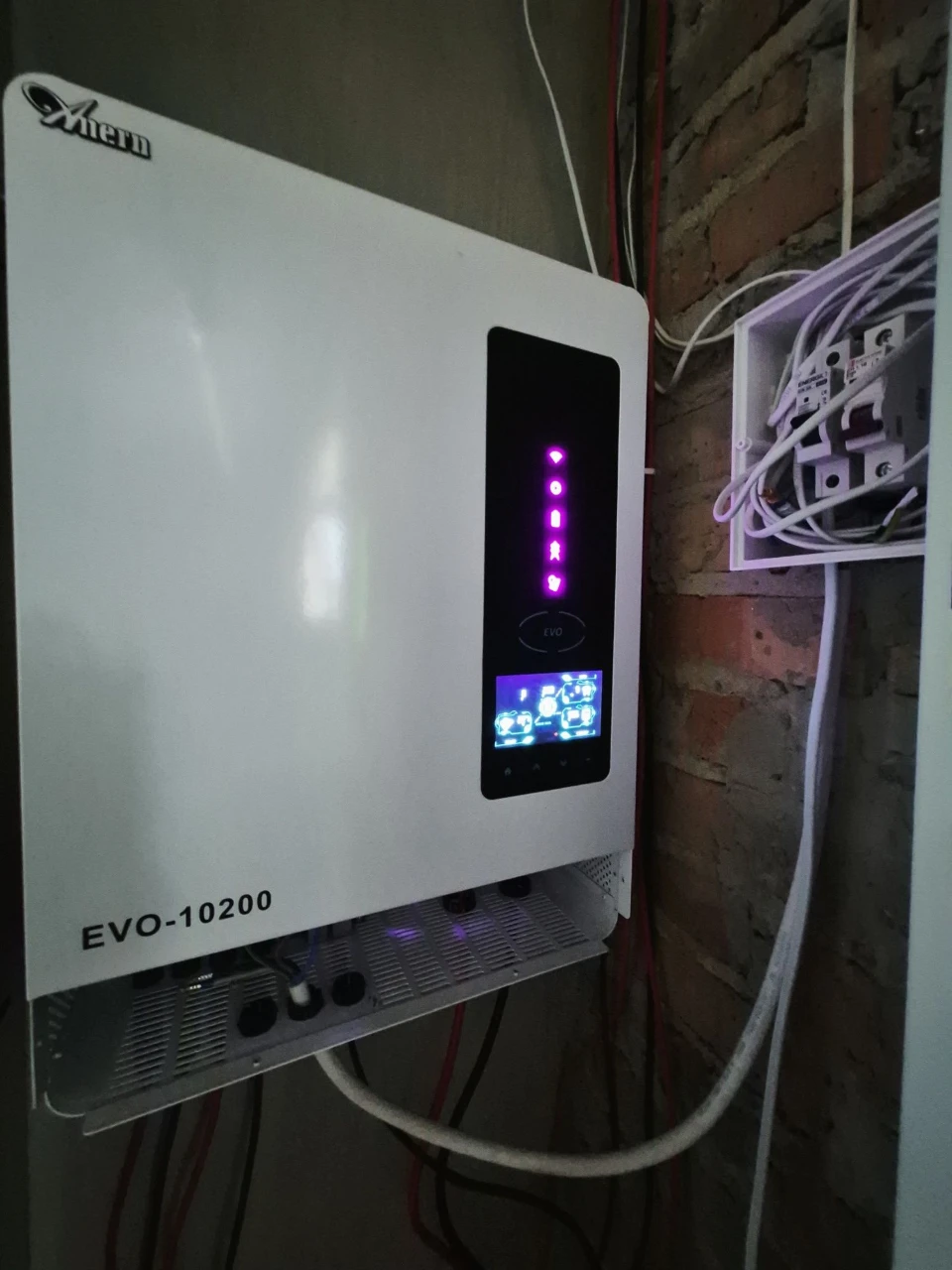 Modern house 155 sq m with a 10 kW solar power station! 10 acres,