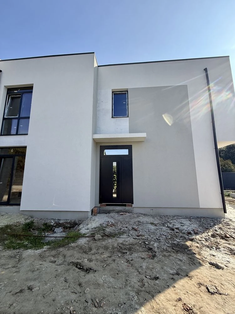 75 sq m Cottage with Carport | 3 Rooms | For Sale from