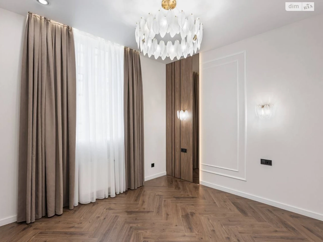 Продається Квартира в КADR CITY, Краснова