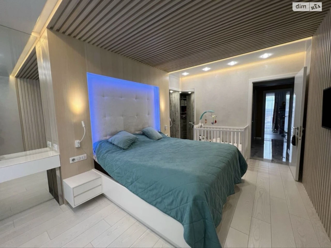Apartment for Sale - Center