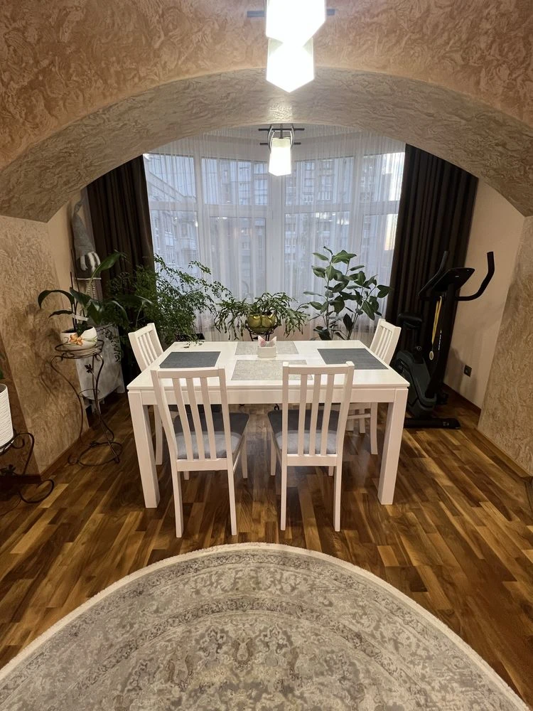 Продаж. 3-кімнатна квартира, вулиця Пасічна, Китайська, Ярошинська