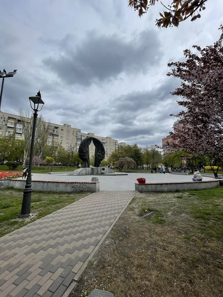 Продається 1-кімнатна квартира, вулиця Предславинська, 38, метро Палац Украї