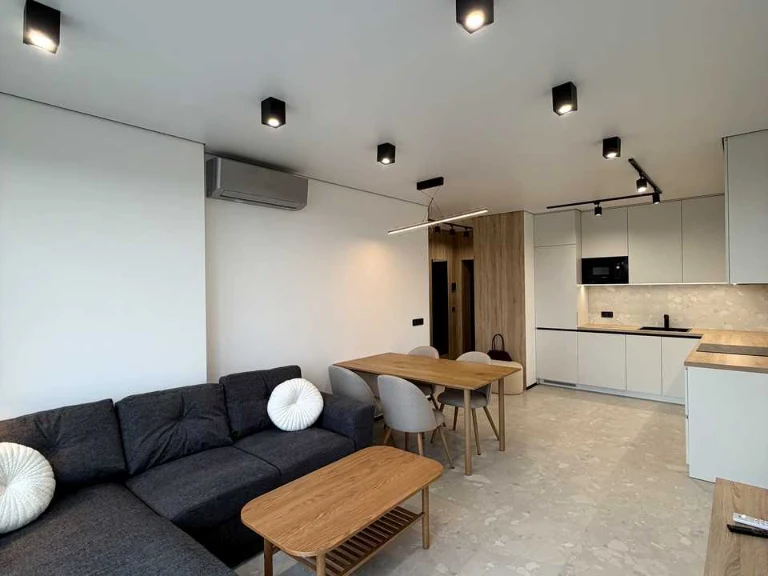 Apartment. Kul'parkivska Street, Lviv
