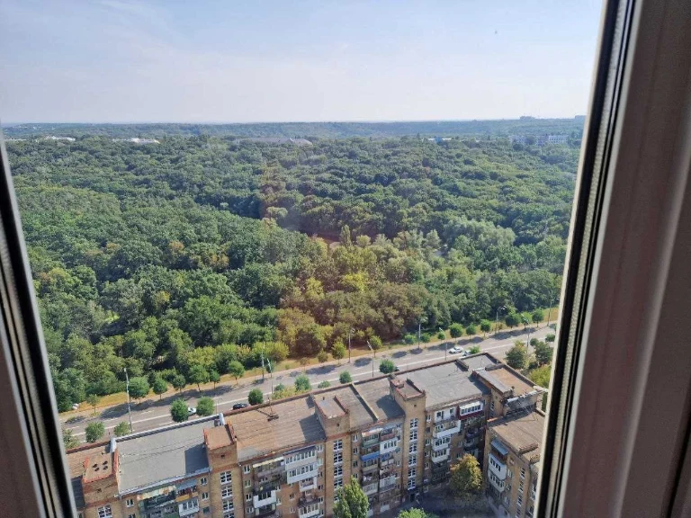 Продаж  1-км кв. Голосіївський Бредбері 2, 24/26п  45,3м²