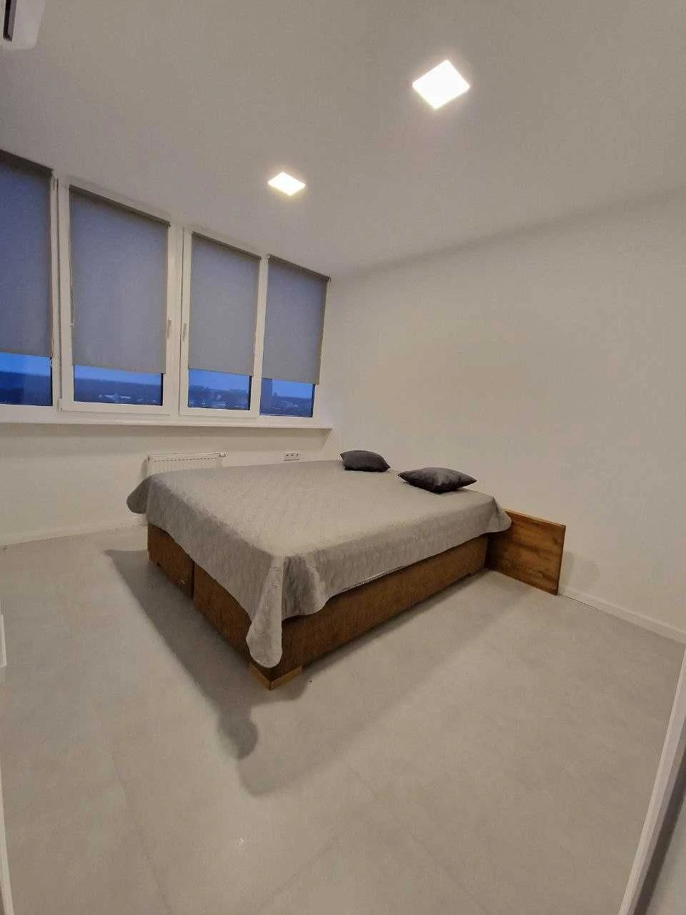 Sale of a 1-room apartment in Голосіївський Бредбері 2, 24/26п 45.3 m²