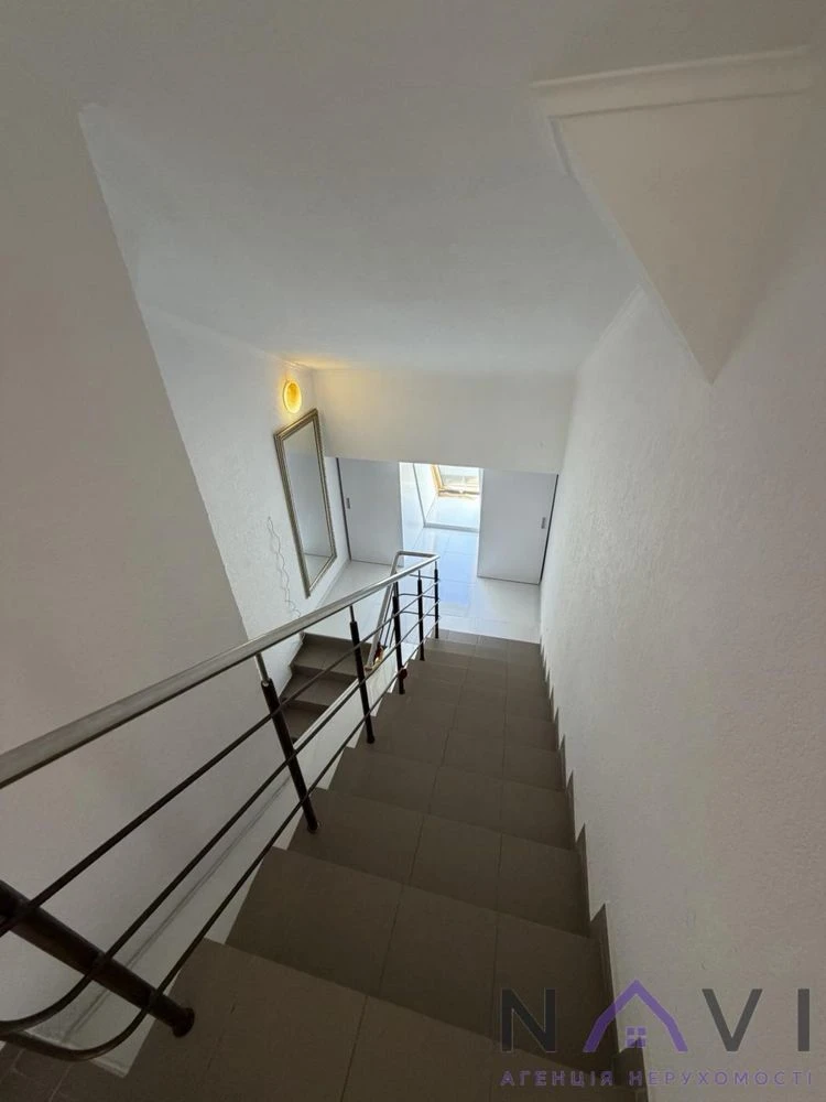 Sale of a 3-bedroom apartment | Park Pidzamkove | Spartak