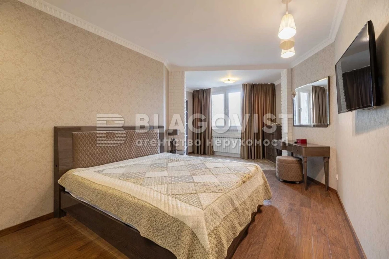 Elegant 3-bedroom apartment, Chavdar, 2, Poznyaki, Oskorky
