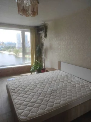 Аренда 1-комнатной квартиры 45 м², Березняковская ул., 30