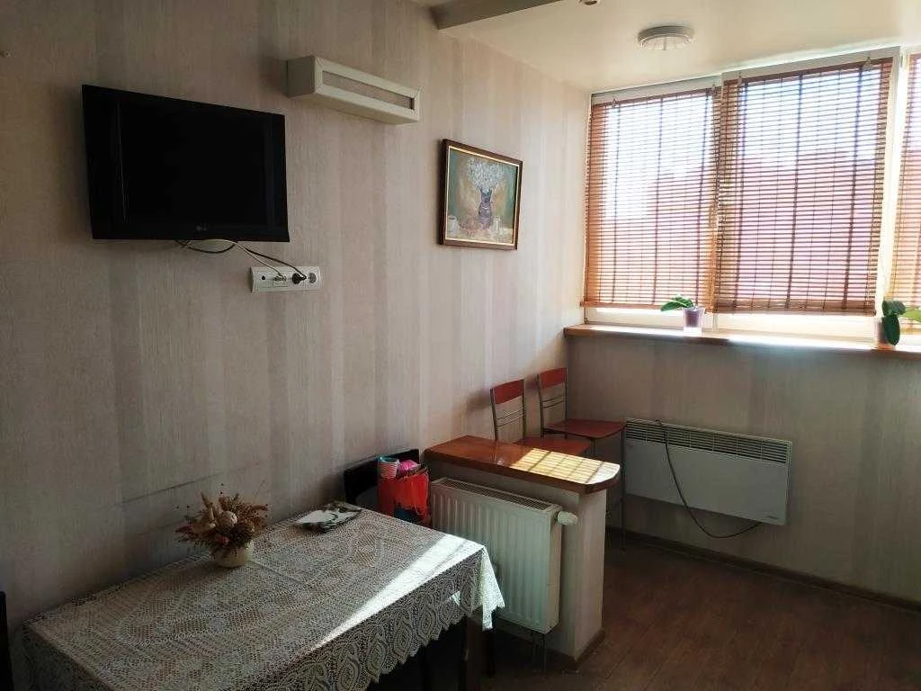 Rent 2-bedroom apartment, 60 m², Semy Kulzhenkov St., 35