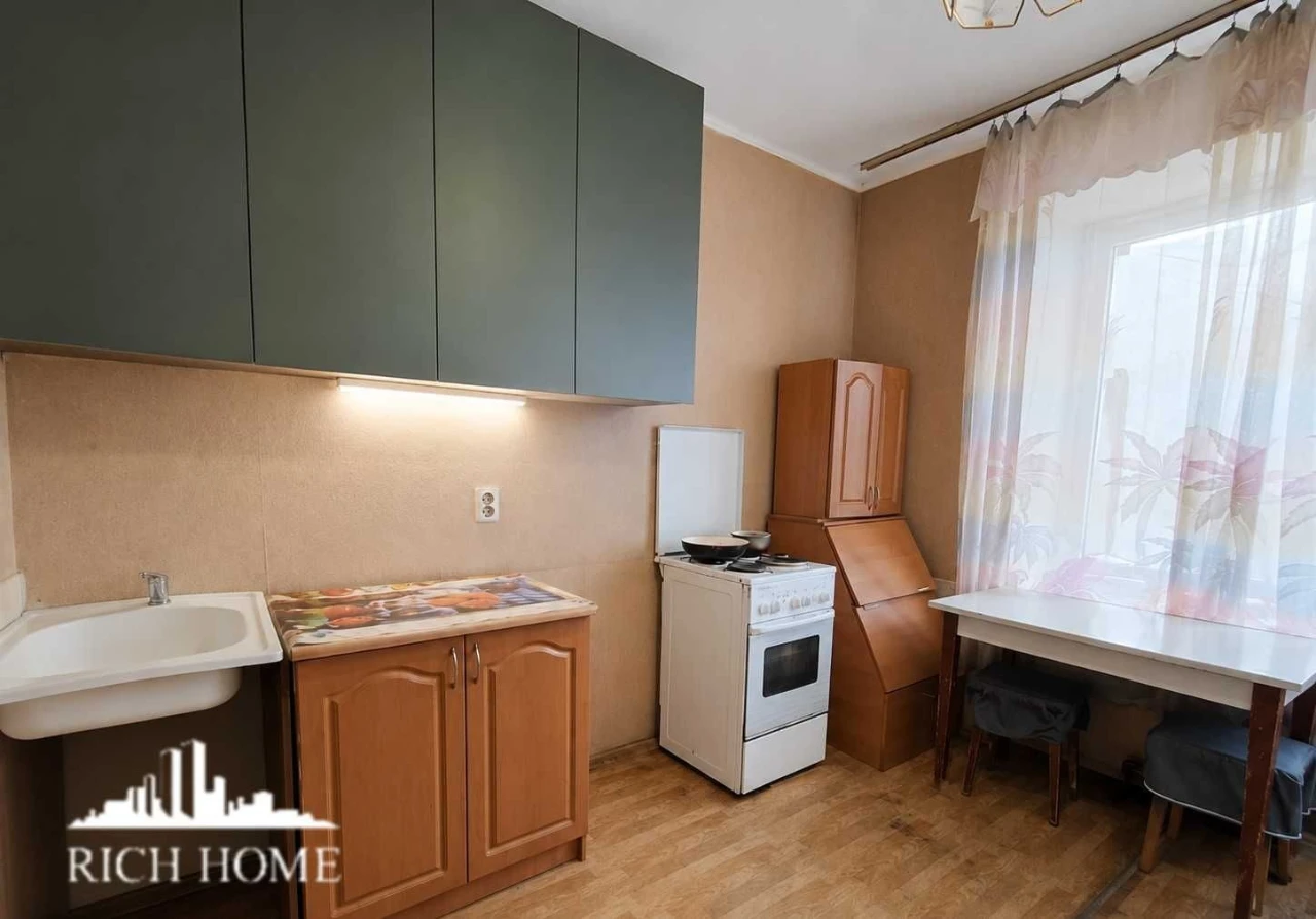 Алматинська, 39-А, м Чернігівська, Лісова, ДВРЗ, продаж 1к к