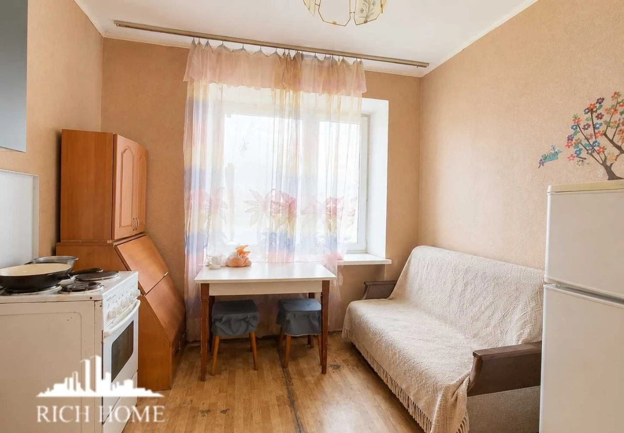 Алматинська, 39-А, м Чернігівська, Лісова, ДВРЗ, продаж 1к к