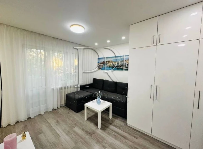 Apartment for sale at 46 Shcherbakovskogo Street, Nivki Sirets Salutna
