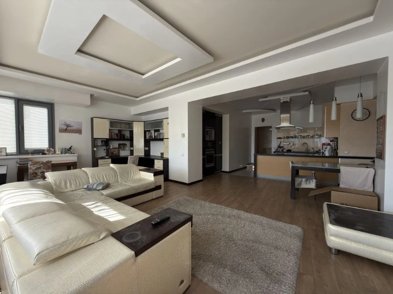 New!! 3 rooms, ЖК Башни, Nagorka, Center