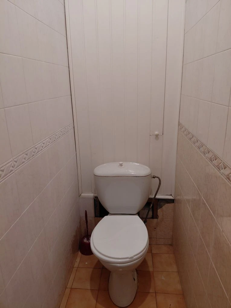 Apartment, center, suitable for commercial use