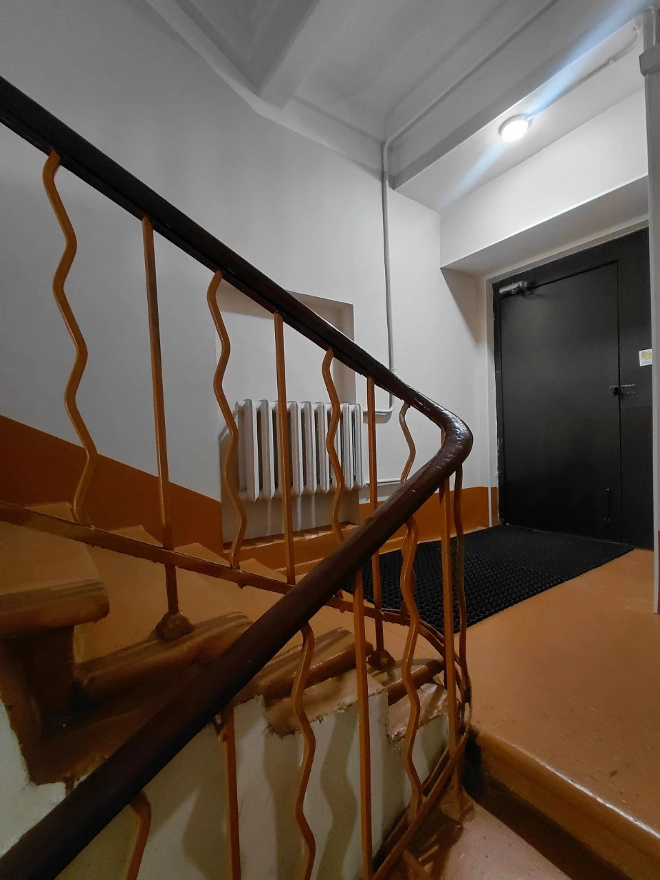 Apartment, center, suitable for commercial use