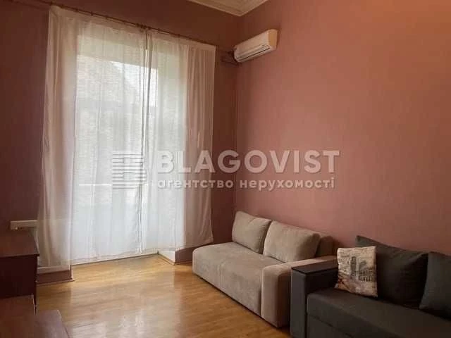 Peizhna Oleya 1 room CENTER Golden Gates, Veplia Zhytomyr