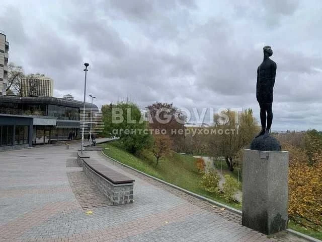 Peizhna Oleya 1 room CENTER Golden Gates, Veplia Zhytomyr