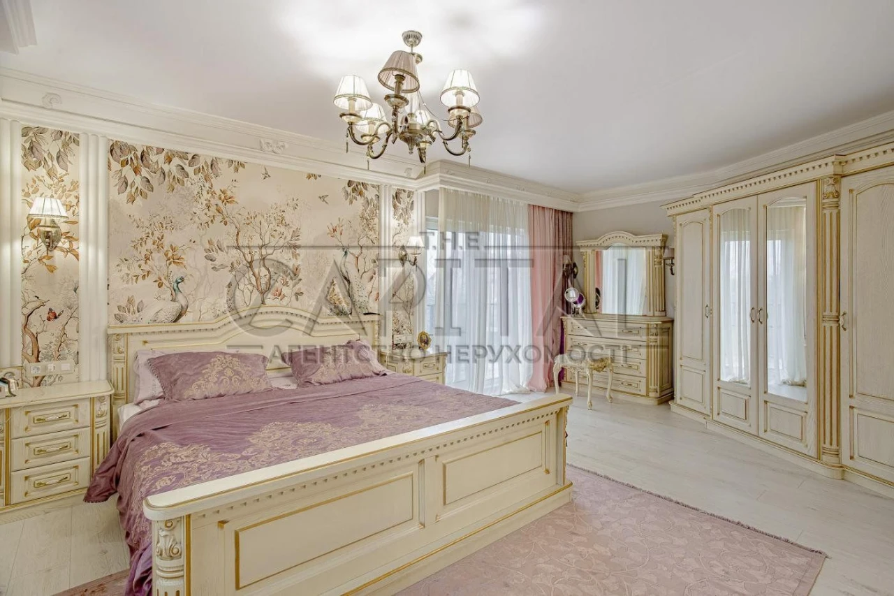 Будинок 4 кімнати, 250 м² в Осокорках, своя котельня