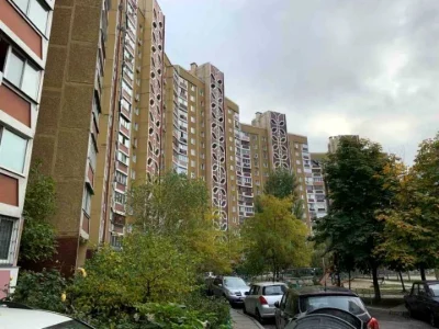 Квартира. Київ, вулиця Анни Ахматової